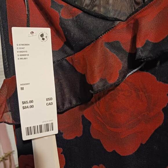 Urban Outfitter- Wild Lovers x Out from Under Honey Floral Mini - Picture 2 of 3